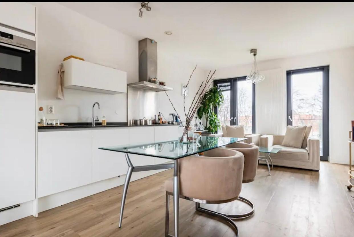 4-Bedroom- Central Located- 120 Sqr Meter Apartment Άμστερνταμ Εξωτερικό φωτογραφία